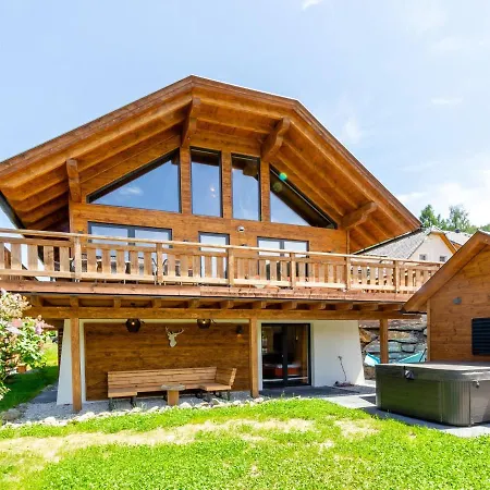 Plushy Holiday In Sankt With 2 Saunas And Bubble Baths Domek alpejski Sankt Margarethen im Lungau