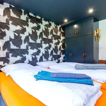 Plushy Holiday In Sankt With 2 Saunas And Bubble Baths Domek alpejski Sankt Margarethen im Lungau